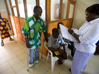 Waarom laten mensen in Afrika zich wel/niet vaccineren?