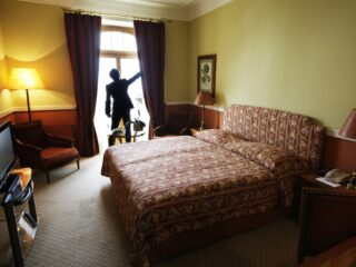 Oude pensionmoord ging mogelijk tóch anders: 'viel van ene verbazing in de andere'