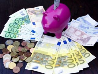 Stand.nl: 'Spaargeld moet rollen'