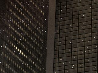 Strijd tegen lichtvervuiling: 'Je kunt lantaarnpalen heel makkelijk uitzetten'