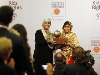 Stand.nl: 'Wie moet de Nobelprijs voor de Vrede krijgen?'