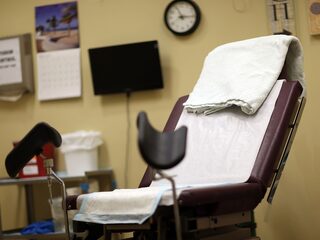 Seksueel geweld door gynaecologen in Frankrijk: 'Het is een landelijk probleem'