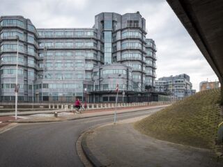 'Onacceptabel dat inlichtingendienst journalisten rekruteert'