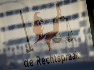 Wat ging er mis bij de undercover-afdeling en de dood van politieagent 'Peter'?