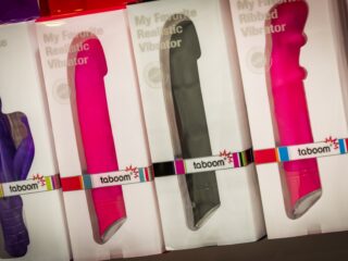 Wat weet je van Ruud de Wild, cybercrime en seksspeeltjes? Speel de nieuwsquiz!