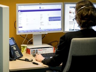 Nooit langer dan 3 minuten in de wachtrij voor de klantenservice? 'Kan niet', zegt hoogleraar