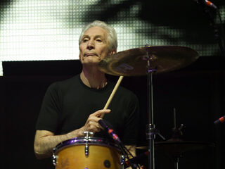 Overleden drummer The Rolling Stones was 'het geluid van de band'