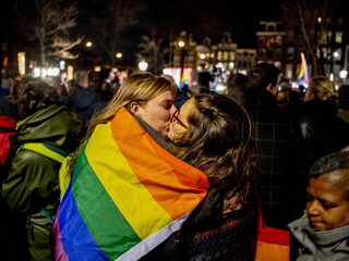 Nederlanders staan positiever tegenover de LHB-gemeenschap: 'Maar in recente jaren geen toename'