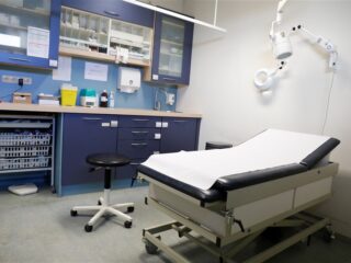 Stand.nl: 'Huisartsenzorg moet uit commerciële handen blijven'