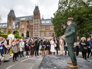 Elfie Tromp over protestliederen: 'Met muziek raak je meteen iemand in het hart'