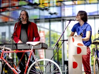 Luister de beste Radio Tour de France-muziek in de Tour Top 100