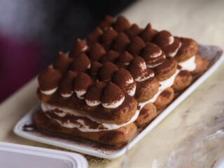 Amaretto in de tiramisu? 'Het originele recept is zonder drank'