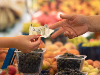 Hoogste prijsstijging sinds 2002: 'Het zijn de groeipijnen van het herstel van de economie'