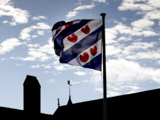 Goffe Jensma: 'Het Fries is poëzie en het Nederlands is proza'