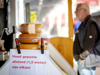 Hoogleraar gedrag: 'De meeste mensen houden zich prima aan de coronamaatregelen'