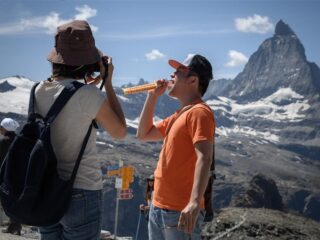Wat weet je van bergen chocolade, de Passion en corona appjes? Speel de Nationale Nieuwsquiz