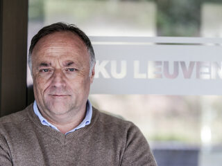 Marc van Ranst voorziet terugkeer mondkapjesplicht in Nederland