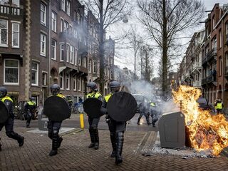 Stand.nl: 'We hebben een serieus autoriteitsprobleem in ons land'