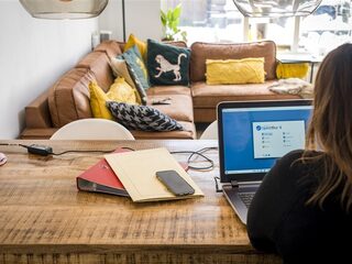 Stand.nl: 'Zoveel mogelijk thuiswerken moet de norm worden'