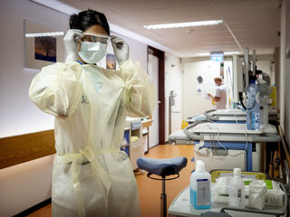 Limburgse ziekenhuisbestuurder: 'Code zwart of code donkergrijs maakt niet uit, het is nu al oorlogsgeneeskunde'