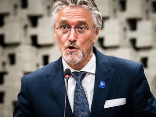 Burgemeester Eindhoven: nu naar Mallorca vliegen is asociaal