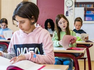 Stand.nl: 'Onze kinderen verdienen een beter onderwijssysteem'