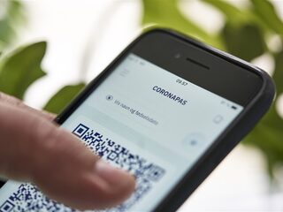 Stand.nl: 'Met de coronapas valt prima te leven'