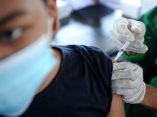 Stand.nl: 'Welke vragen of onduidelijkheden leven er bij jou over de vaccinaties en corona?'