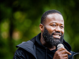 10 jaar Kick Out Zwarte Piet: mede-oprichter Jerry Afriyie is 'hoopvol naar de toekomst'