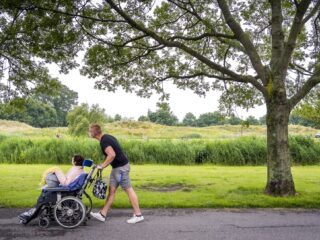Orthopedagoog: 'We moeten beter omgaan met jongeren met een licht verstandelijke beperking'