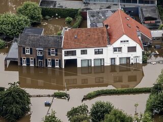 Stand.nl: 'Er moet een Europese herdenkingsdag komen voor klimaatslachtoffers'