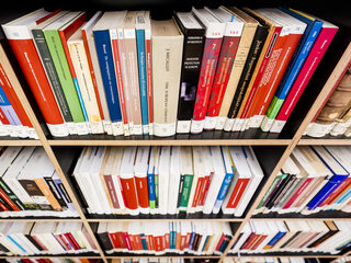 Boekensector kampt met papiertekort