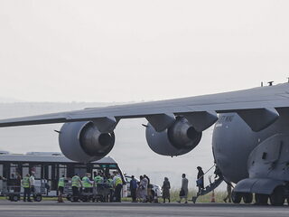 Najib kan met zoon (3) en dochter (17) niet wegkomen uit Kabul: 'het gaat niet goed'