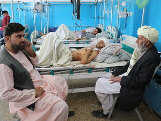 Zorg in Afghanistan staat op instorten: 'Dit zal leiden tot de dood van mensen'