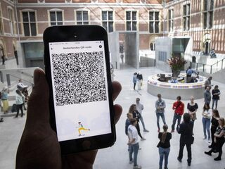 GroenLinks en PvdA hebben nog veel vragen over coronapas