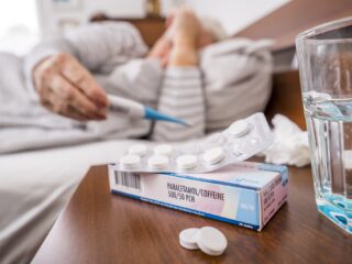 Griep raast rond, maar coronalessen als thuis blijven en afstand houden zijn we vergeten