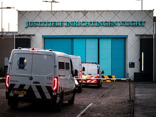 Stopzetten eMates 'draconisch': 'Communicatie met buitenwereld cruciaal voor gevangenen'