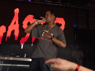 Zeker acht doden en vele gewonden bij gedrang concert Travis Scott in VS