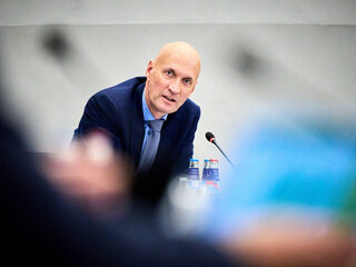 Beddenbaas Ernst Kuipers: hulp leger nu zeker nodig