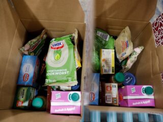 Rode Kruis deelt steeds meer ontbijttassen uit: 'Het is aan de overheid om dit structureel op te lossen'