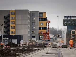 Arbeidsmigranten als oplossing voor de personeelstekorten? 'Wij zijn in Nederland kampioen in deeltijd werken'