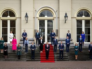 Stand.nl: 'De nieuwe ministersploeg heeft een goede eerste indruk gemaakt'