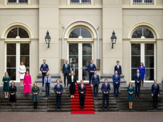 Kan de politiek ons vertrouwen nog terugwinnen?