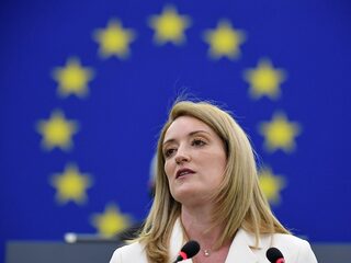 Kersverse voorzitter Europees Parlement Metsola is anti-abortus: 'Ze is niet progressief genoeg'