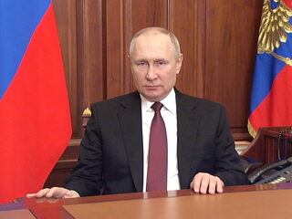 Podcast De Dag: hoe raak je Poetin nog?