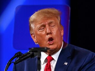 Wat weet jij van Trump, het Nederlands elftal en de bierdouche? Speel de Nationale Nieuwsquiz!