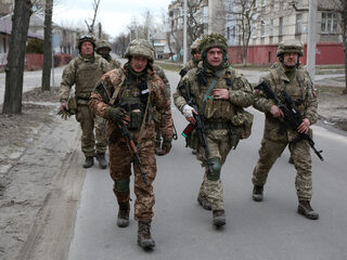 Oekraïne en Rusland onderhandelen aan grens van Belarus