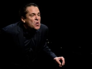 Links en rebels. Klopt dit beeld over cabaretiers wel?