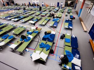 Gemeenten maken zich op voor vluchtelingen: 'Draagvlak in gevaar bij te hoge aantallen'