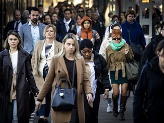 Exit corona? 'De uitbraak is over, maar het probleem nog niet helemaal voorbij'